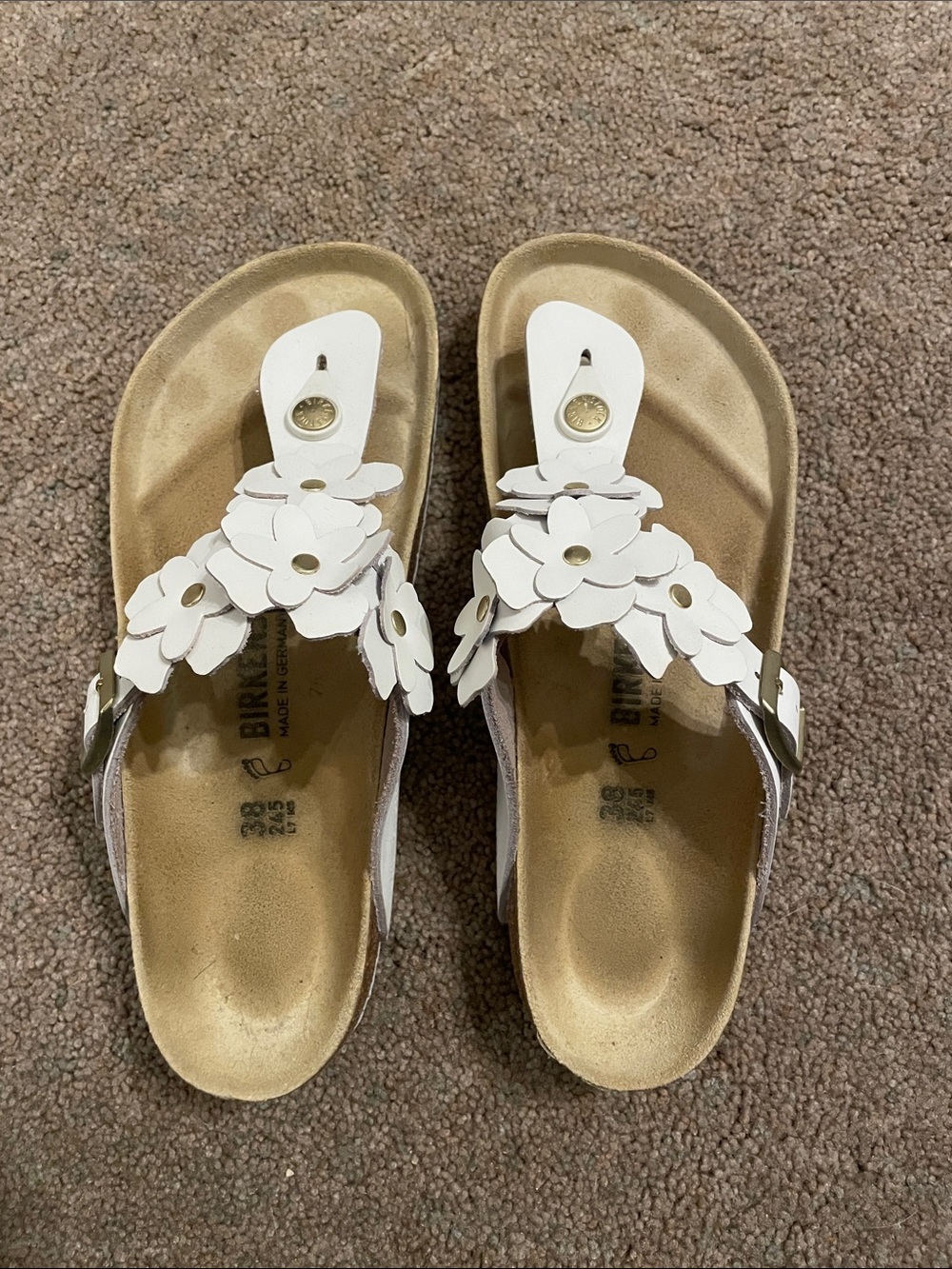 Birkenstock white Gizeh Flowers